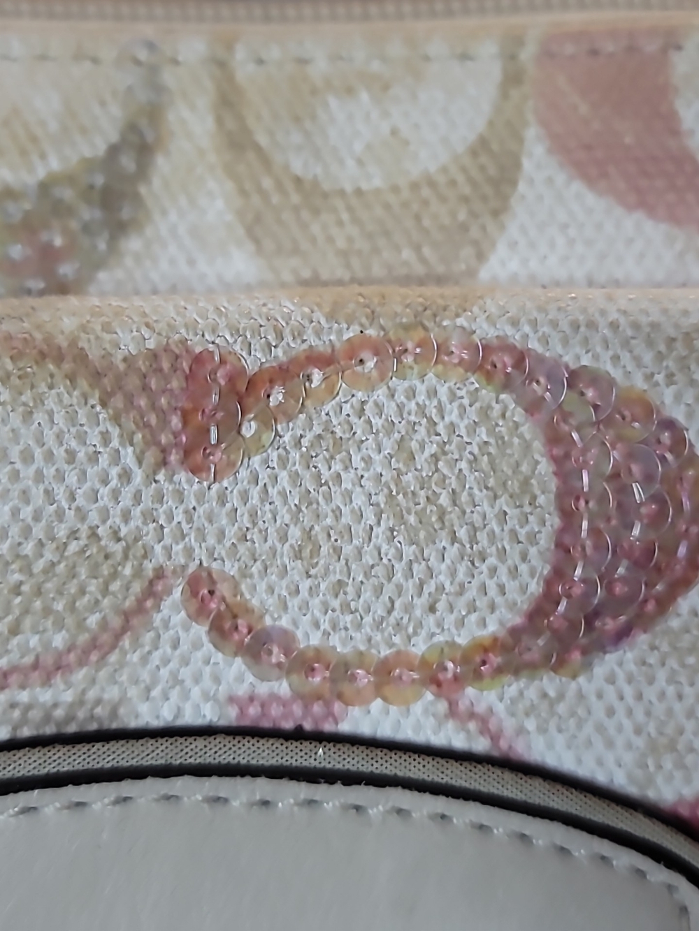 COACH Ashley Pastel/Silver Swing Pack w/Sequins EUC - Picture 2 of 7